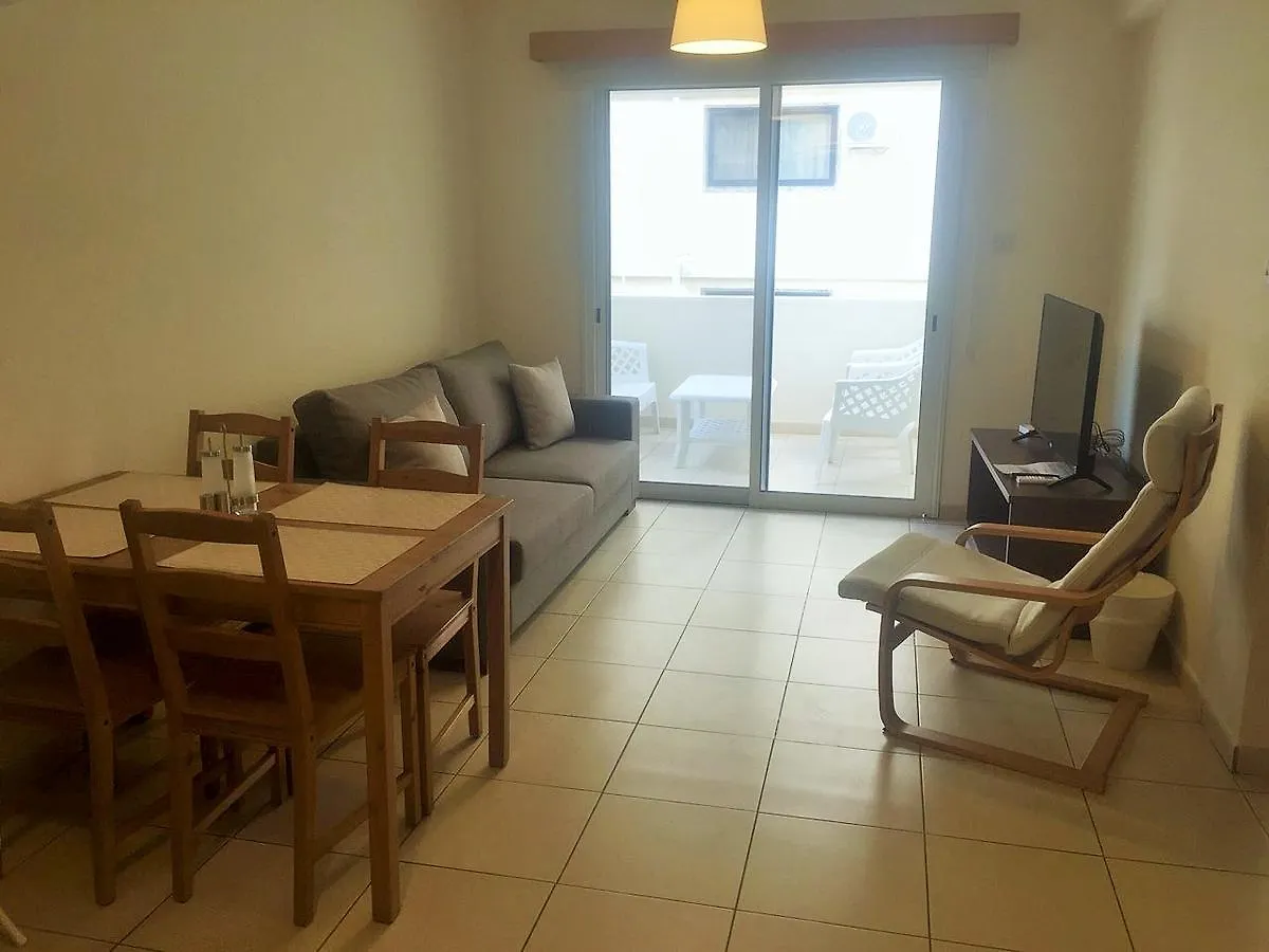 Ferienwohnung 105 Sunrise Beach Court Larnaka
